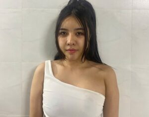 Ngô Thị Thùy Trang môi giới mại dâm, thu "hoa hồng" 2,5 triệu đồng. Ảnh: An ninh Thủ đô 