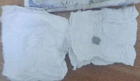 Sử dụng ma túy tại cửa hàng quần áo, 3 người ở Hưng Yên bị khởi tố